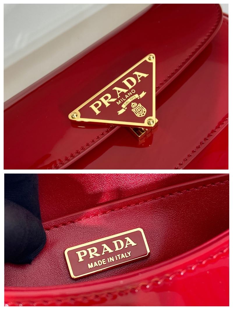 Pra*a hobo bags